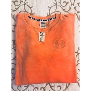 ✨SALE ✨ NWT - VS PiNk Sweater